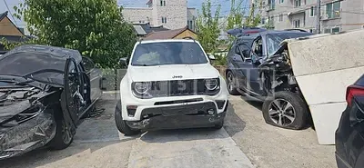 Photo 1 of 21: 2021 Jeep Zip Renegade 2.4 AWD — Korean insurance auction