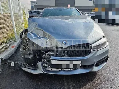 Photo 1 of 30: 2019 BMW 530i M Sport Package Plus, VIN WBAJD3104KWW21635 — Korean insurance auction