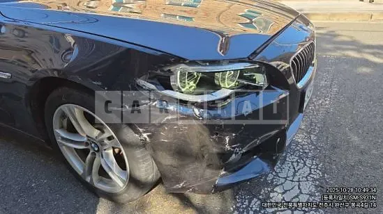 Photo 2 of 8: 2016 BMW 520d, VIN WBA5E5108GG072453 — Korean insurance auction