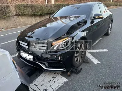 Photo 1 of 7: 2018 Mercedes-Benz C 200d — Korean insurance auction