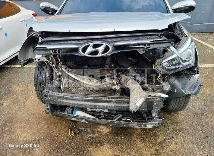 Photo 2 of 9: 2015 Hyundai Santa Fe DM 4WD — Korean insurance auction