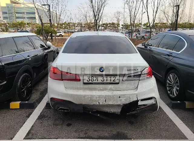Photo 2 of 21: 2018 BMW 520d, VIN WBAJC3108JG994124 — Korean insurance auction