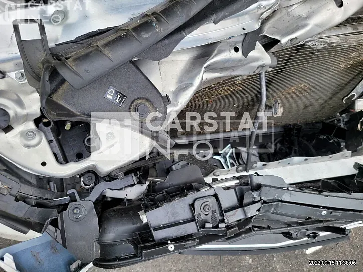 Photo 2 of 16: 2020 Mercedes-Benz E220 d — Korean insurance auction