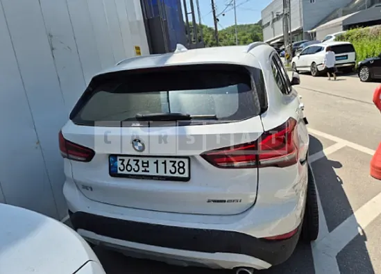 Photo 2 of 17: 2022 BMW X1 xDrive 20i — Korean insurance auction