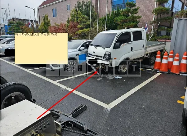 Photo 2 of 25: 2022 Kia K5 — Korean insurance auction