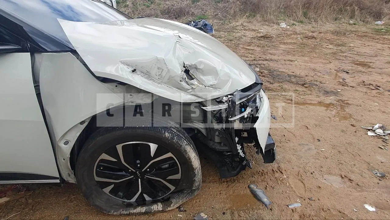 Photo 2 of 13: 2022 Kia EV6, VIN KNAC381AFNA053508 — Korean insurance auction