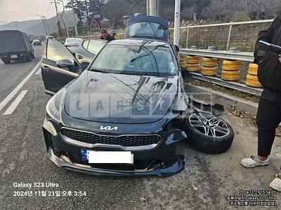 Photo 1 of 11: 2023 Kia Stinger — Korean insurance auction