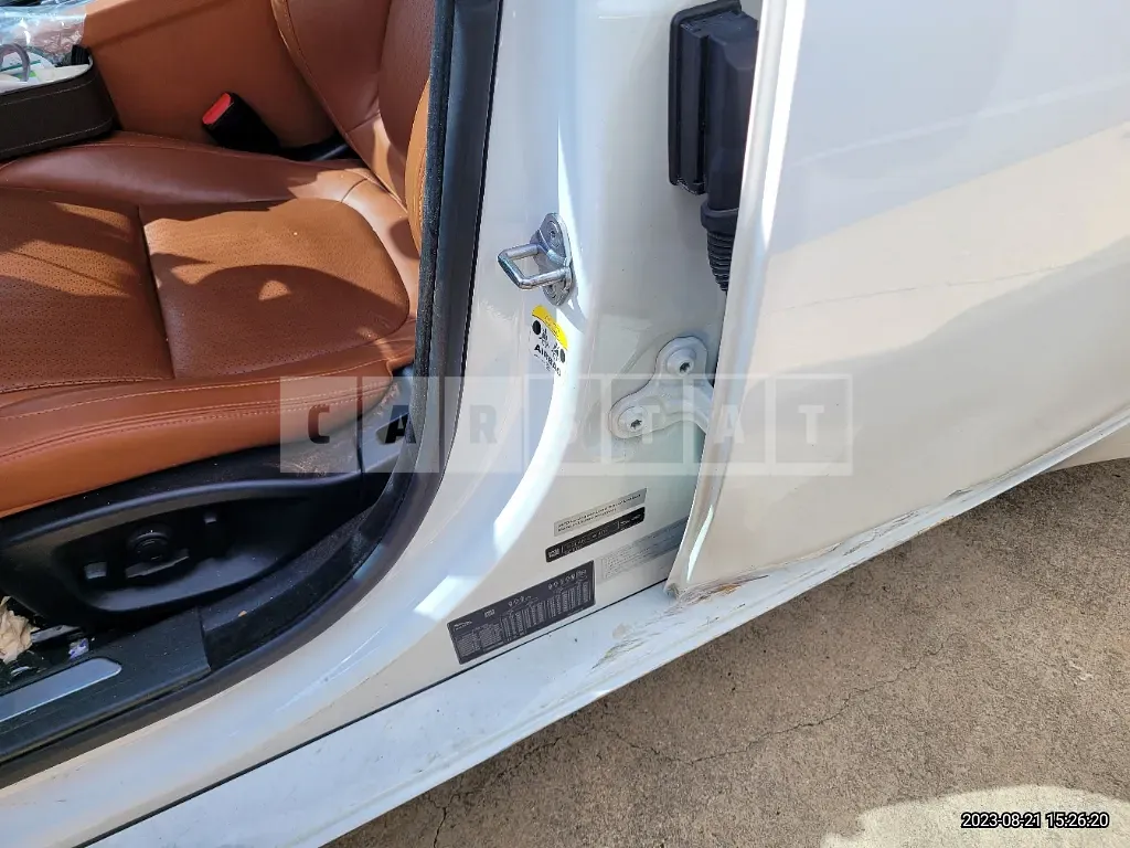 Photo 2 of 11: 2016 Jaguar XE 2.0d, VIN SAJAB4BN5GA915186 — Korean insurance auction