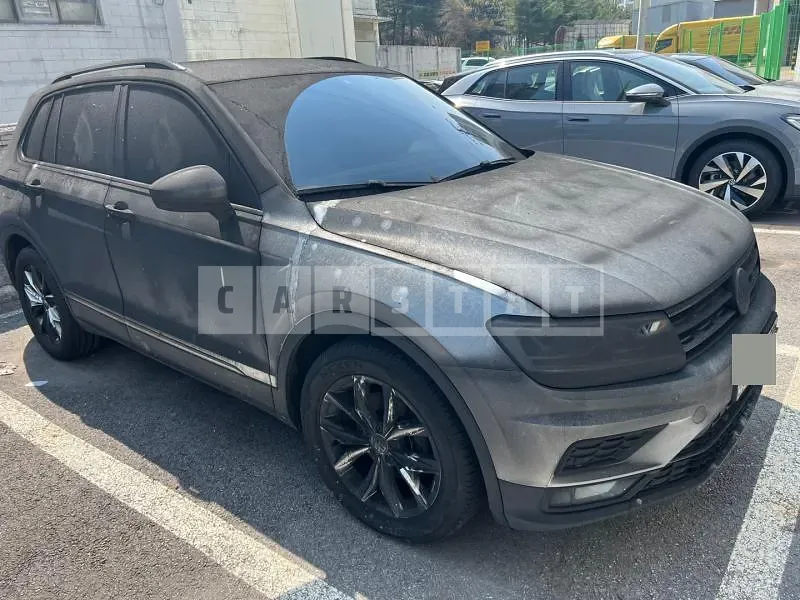 Photo 2 of 6: 2018 Volkswagen Tiguan 2.0 TDI — Korean insurance auction