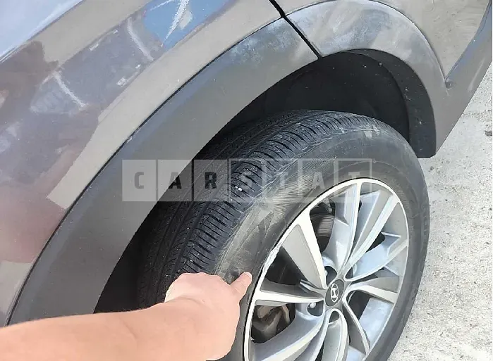 Photo 2 of 9: 2019 Hyundai Santa Fe, VIN KMHS281BBKU074601 — Korean insurance auction