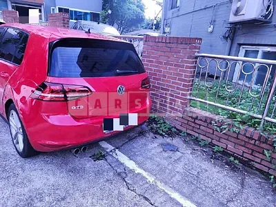 Photo 1 of 37: 2015 Volkswagen Golf GTD BMT — Korean insurance auction