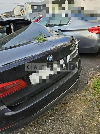 Photo 1 of 35: 2020 BMW 530e iPerformance M Sport, VIN WBAJS9103LCE28696 — Korean insurance auction