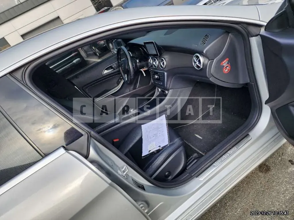 Photo 2 of 22: 2015 Mercedes-Benz CLA200 CDI, VIN WDDSJ0BB4FN132071 — Korean insurance auction