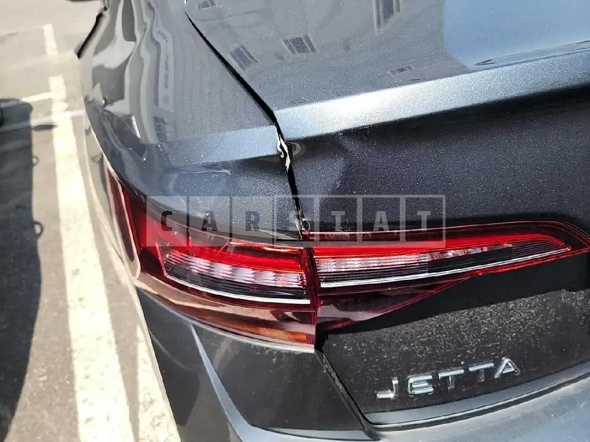 Photo 2 of 14: 2023 Volkswagen Jetta — Korean insurance auction