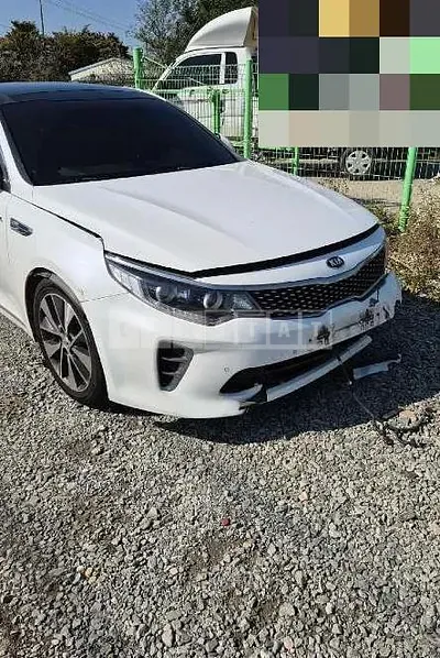 Photo 1 of 18: 2015 Kia K5 Diesel — Korean insurance auction