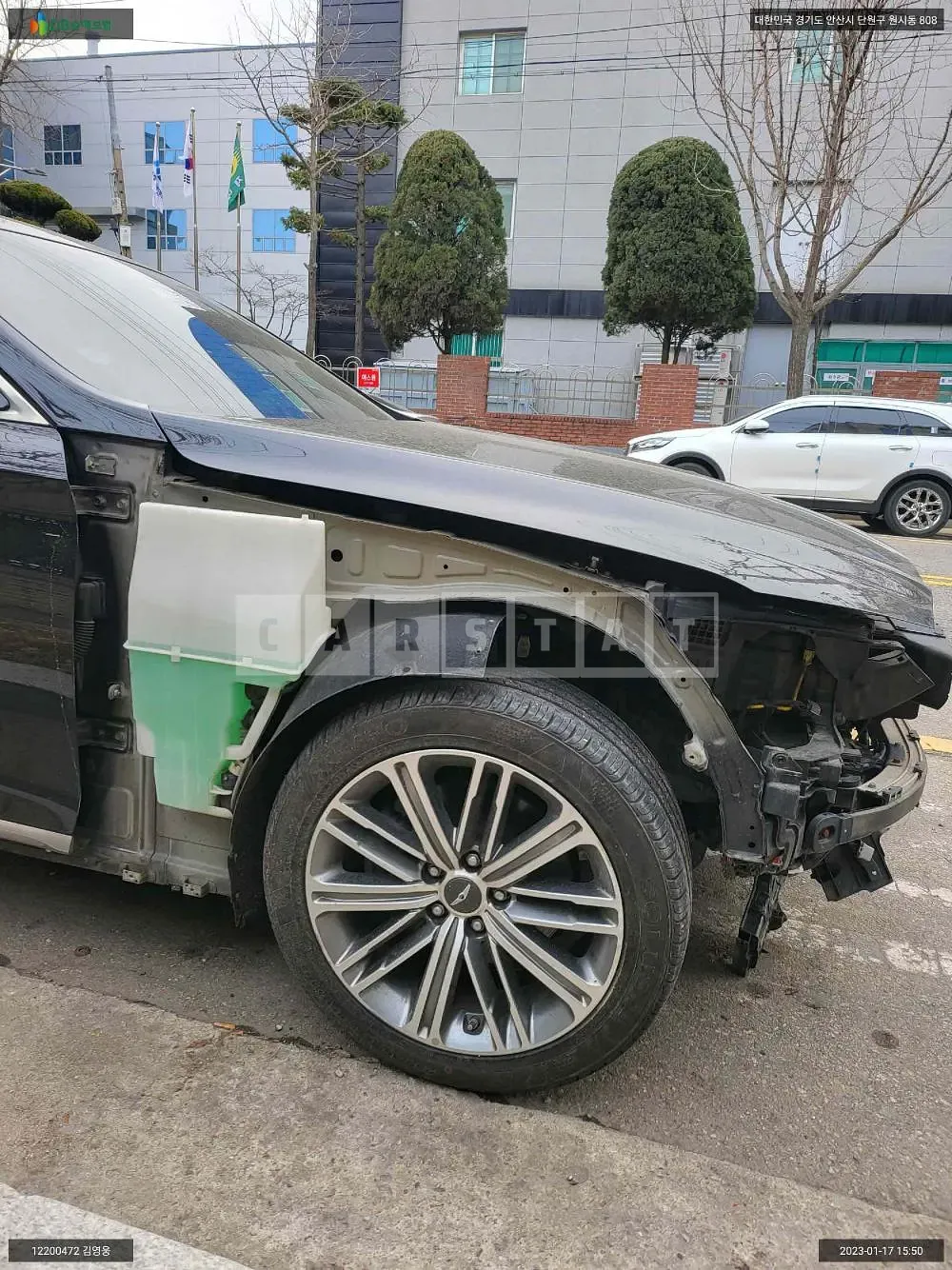 Photo 2 of 14: 2017 Hyundai Genesis /G80, VIN KMHGL41DBJU246072 — Korean insurance auction