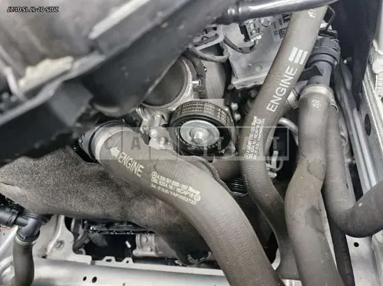 Photo 2 of 10: 2023 Mercedes-Benz C300 4Matic — Korean insurance auction