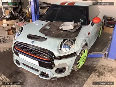 Photo 1 of 24: 2019 MINI Cooper Jwc, VIN WMWXM9108K2H04945 — Korean insurance auction