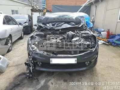 Photo 1 of 24: 2016 Kia K5, VIN KNAGU411BHA115123 — Korean insurance auction
