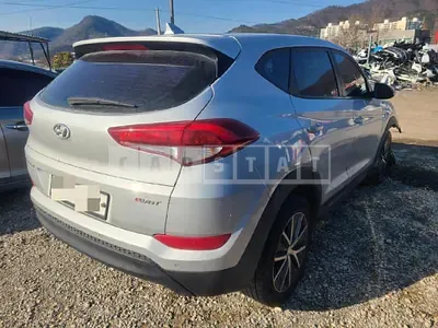 Photo 1 of 10: 2016 Hyundai Tucson TL, VIN KMHJ2815GGU199220 — Korean insurance auction