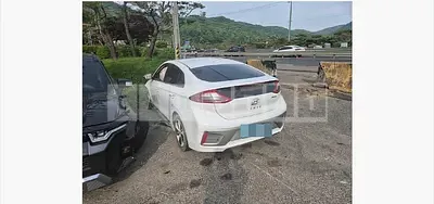 Photo 1 of 19: 2017 Hyundai IONIQ Electric Car — Korean insurance auction
