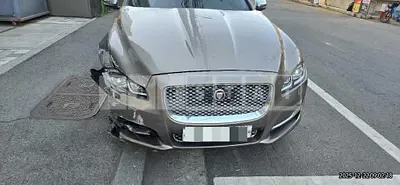 Photo 1 of 72: 2018 Jaguar XJ 3.0d — Korean insurance auction