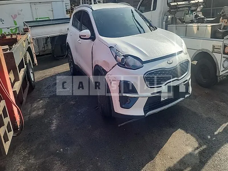 Photo 2 of 21: 2019 Kia Sportage — Korean insurance auction