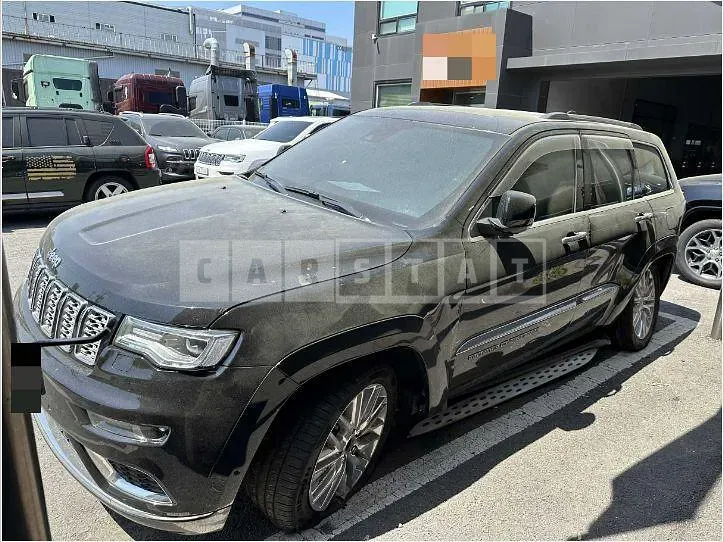 Photo 2 of 10: 2018 Jeep Zaw Grand Cherokee — Korean insurance auction
