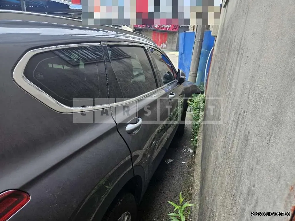 Photo 2 of 31: 2019 Hyundai Santa Fe TM — Korean insurance auction