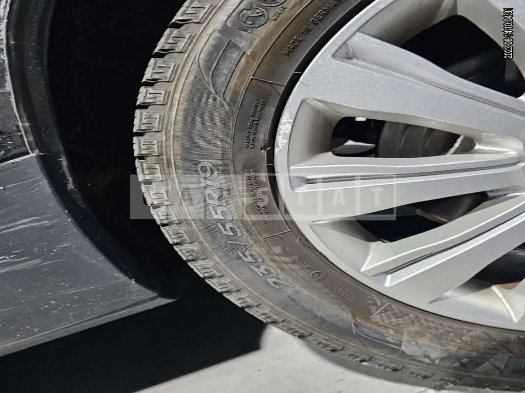 Photo 2 of 12: 2018 Land Rover Range Rover Evoque 2.0d, VIN SALVA2BNXJH323992 — Korean insurance auction