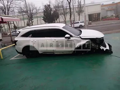 Photo 1 of 26: 2025 Kia Sorento — Korean insurance auction