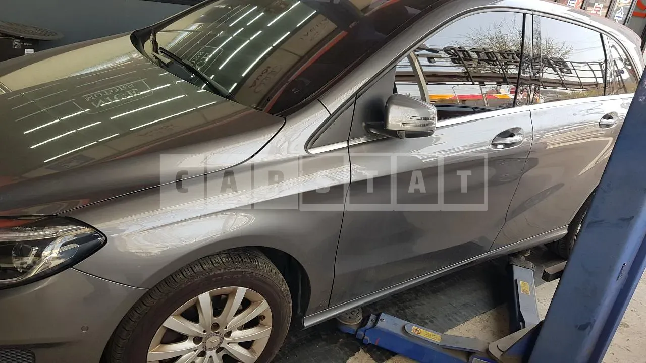 Photo 2 of 17: 2015 Mercedes-Benz B200 CDI, VIN WDDMH0JB1FN126248 — Korean insurance auction