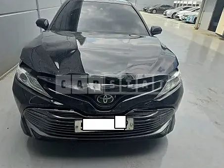 Photo 2 of 10: 2019 Toyota Camry — Korean insurance auction