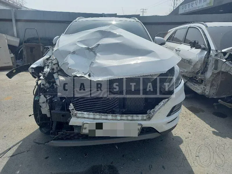 Photo 2 of 16: 2019 Hyundai Tucson TL 2.0, VIN KMHJ581ABKU086536 — Korean insurance auction