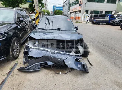 Photo 1 of 10: 2019 Hyundai Kona Electric, VIN KMHK281GFKU057157 — Korean insurance auction