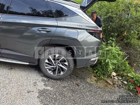 Photo 2 of 36: 2021 Hyundai Tucson — Korean insurance auction