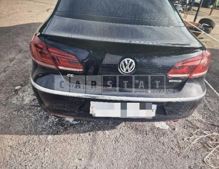 Photo 2 of 4: 2015 Volkswagen CC 2.0 Blue Motion 4WD — Korean insurance auction