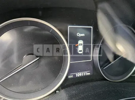 Photo 2 of 17: 2018 Lexus ES300h — Korean insurance auction