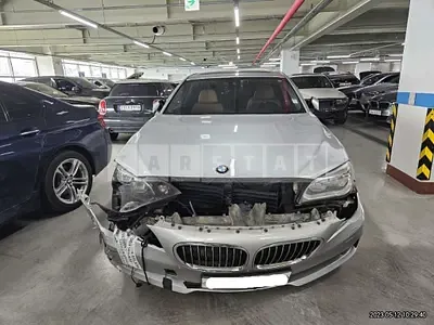 Photo 1 of 19: 2015 BMW 740d xDrive, VIN WBAYB0101FD598920 — Korean insurance auction