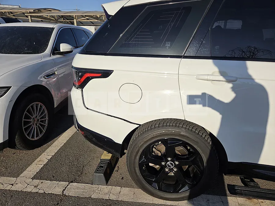 Photo 2 of 6: 2018 Land Rover Range Rover Sport SDV6 — Korean insurance auction