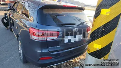 Photo 1 of 6: 2015 Kia Sorento 4WD — Korean insurance auction