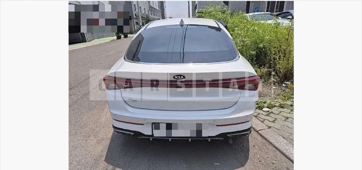 Photo 2 of 7: 2019 Kia K5 — Korean insurance auction