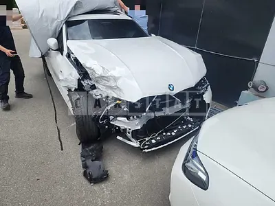 Photo 1 of 53: 2024 BMW 320i — Korean insurance auction