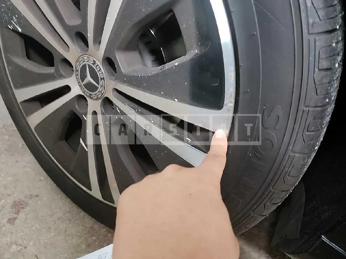 Photo 3 of 3: 2020 Mercedes-Benz (parts) E250 Avantgarde Wheels — Korean insurance auction
