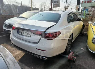 Photo 1 of 8: 2024 Mercedes-Benz E 200 — Korean insurance auction
