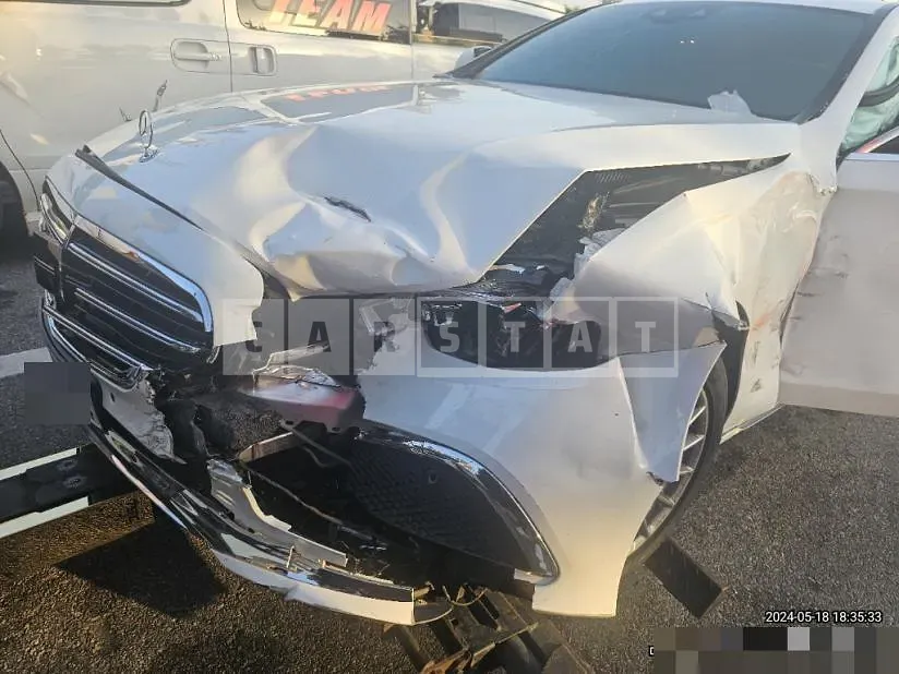 Photo 2 of 20: 2021 Mercedes-Benz E250 — Korean insurance auction