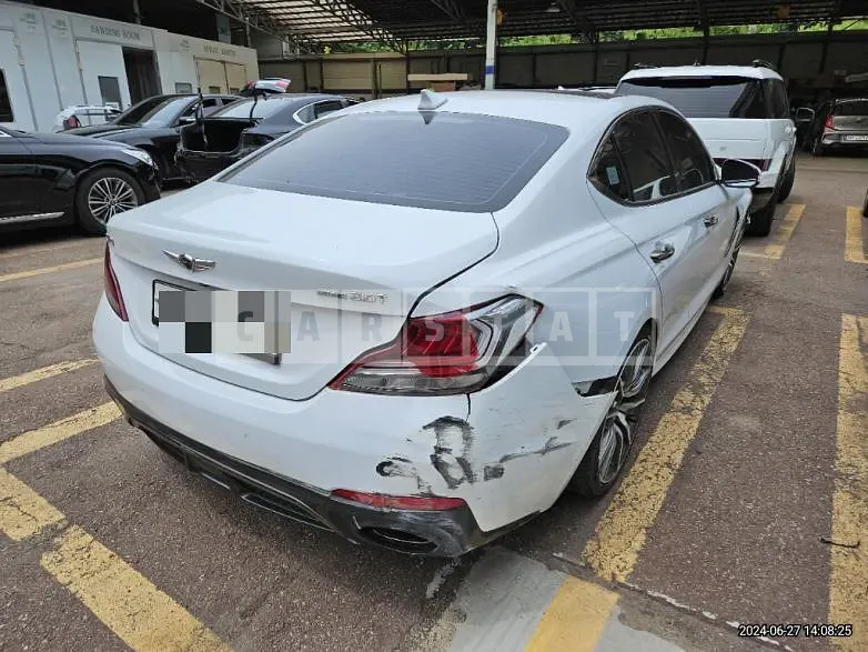 Photo 2 of 14: 2019 Genesis G70 2.0T — Korean insurance auction