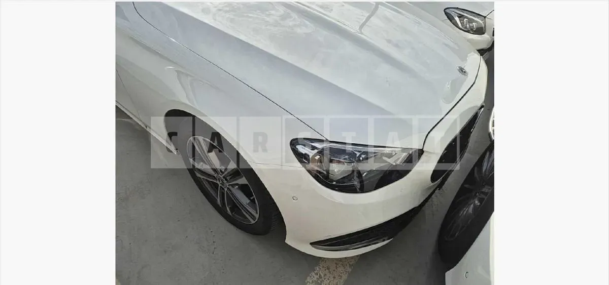 Photo 2 of 32: 2022 Mercedes-Benz E350 4Matic — Korean insurance auction
