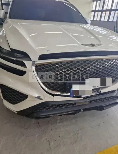 Photo 1 of 14: 2021 Genesis GV70 2.5T — Korean insurance auction