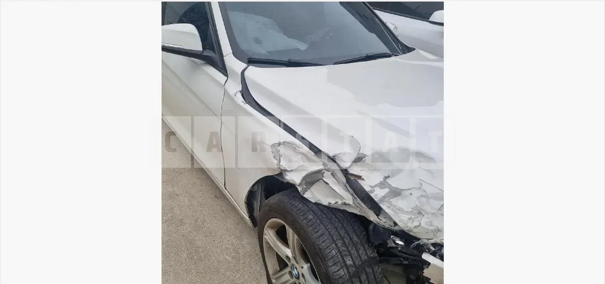 Photo 2 of 17: 2015 BMW 320i — Korean insurance auction